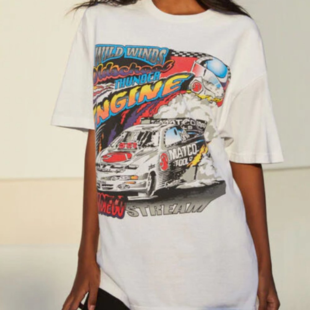 Brandy Melville Graphic Tee